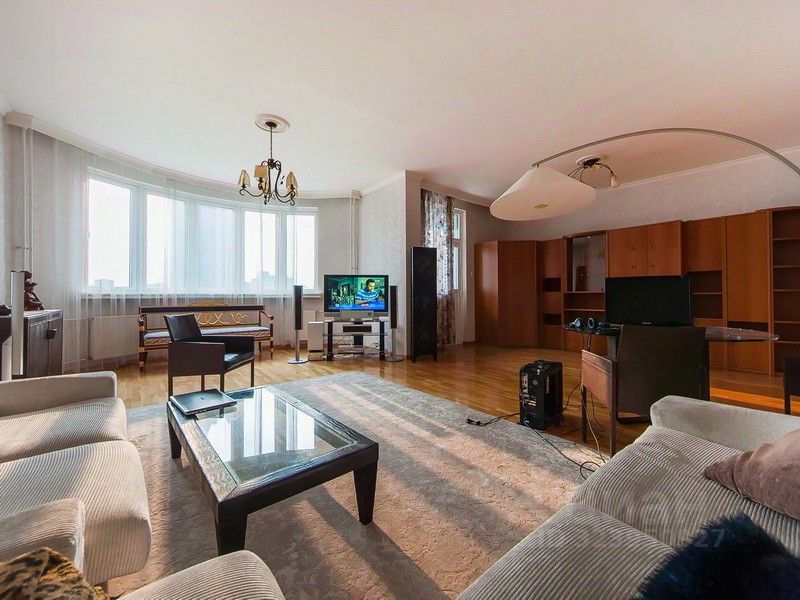 Аренда 2-комн квартиры на вторичном рынке Новочеремушкинская улица, 71/32