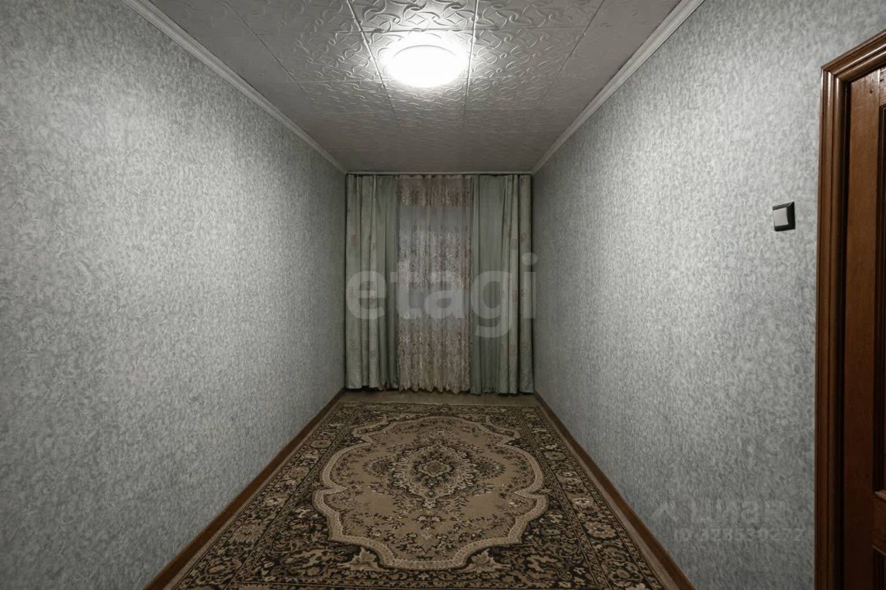 Продажа 2-комн квартиры на вторичном рынке пос. Имени Тельмана, 8