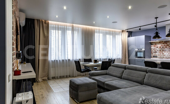 Продажа 3-комн квартиры на вторичном рынке Среднерогатская улица,  д. 20