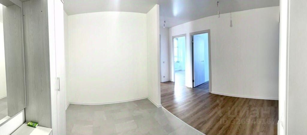 Продажа 3-комн квартиры на вторичном рынке улица Поляны, 5Ак2
