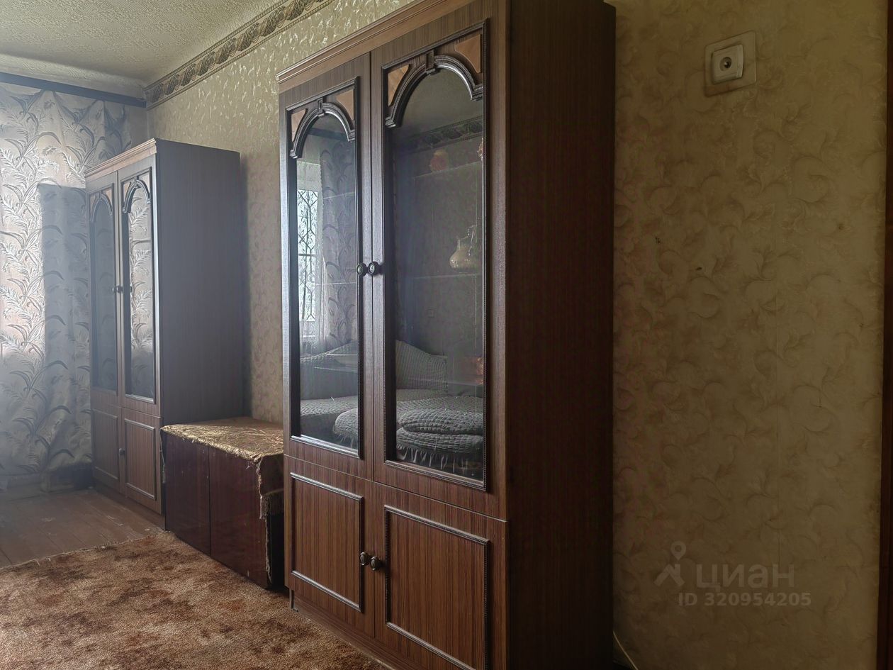 Продажа 2-комн квартиры на вторичном рынке Колыберево мкр, улица Некрасова,  д. 13