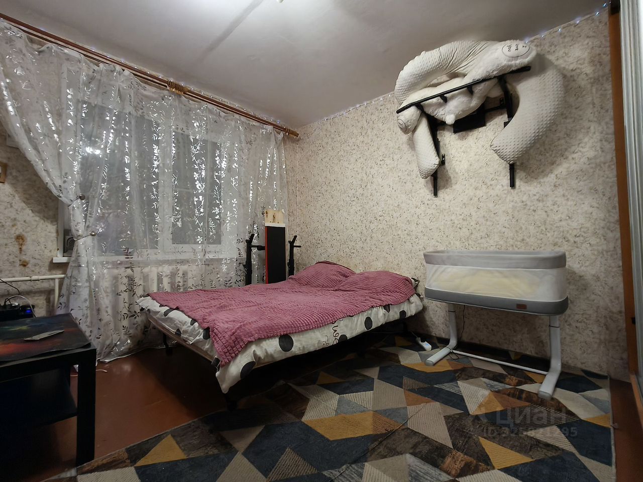 Продажа 2-комн квартиры на вторичном рынке пос. Мга, проспект Комсомольский, 56