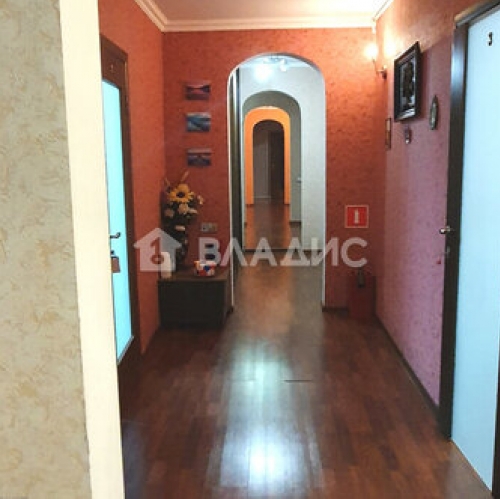 5-комн квартира Жуковский, ул Грищенко,  д. 4