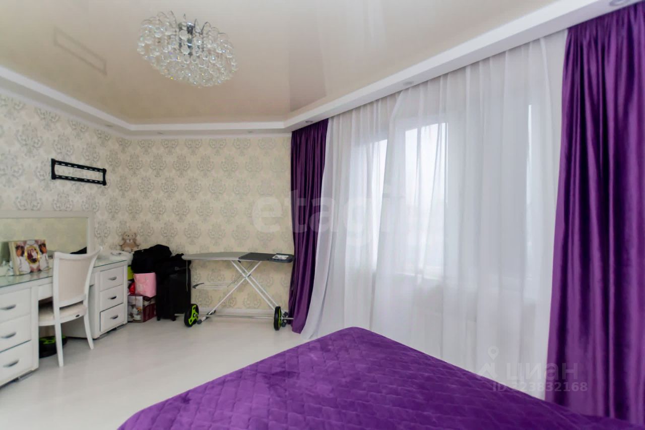 Продажа 2-комн квартиры на вторичном рынке улица Осипенко, 4к1