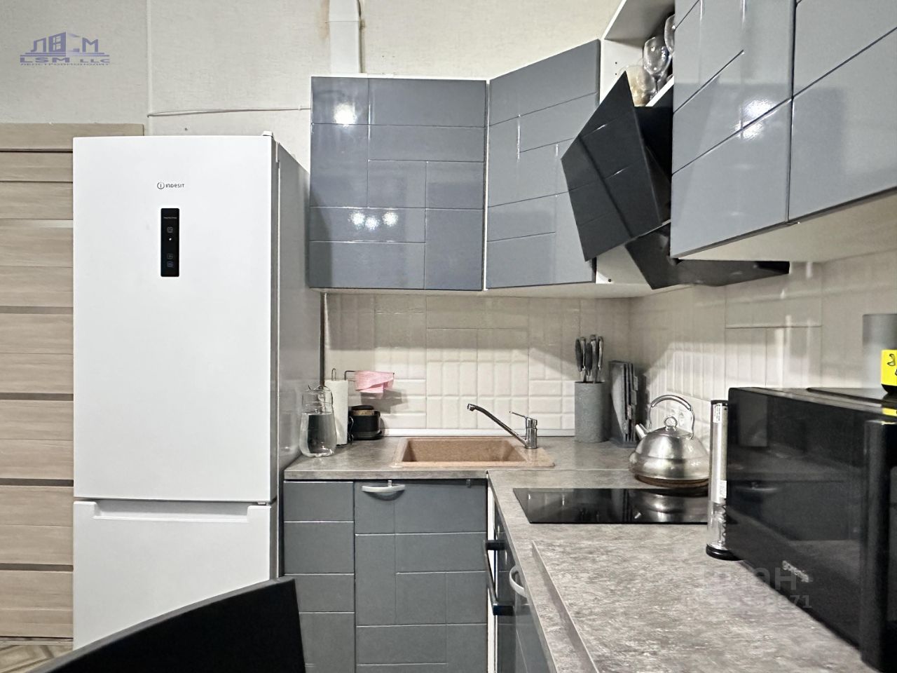 Продажа 1-комн квартиры на вторичном рынке Кудрово г., улица Столичная, 11к2