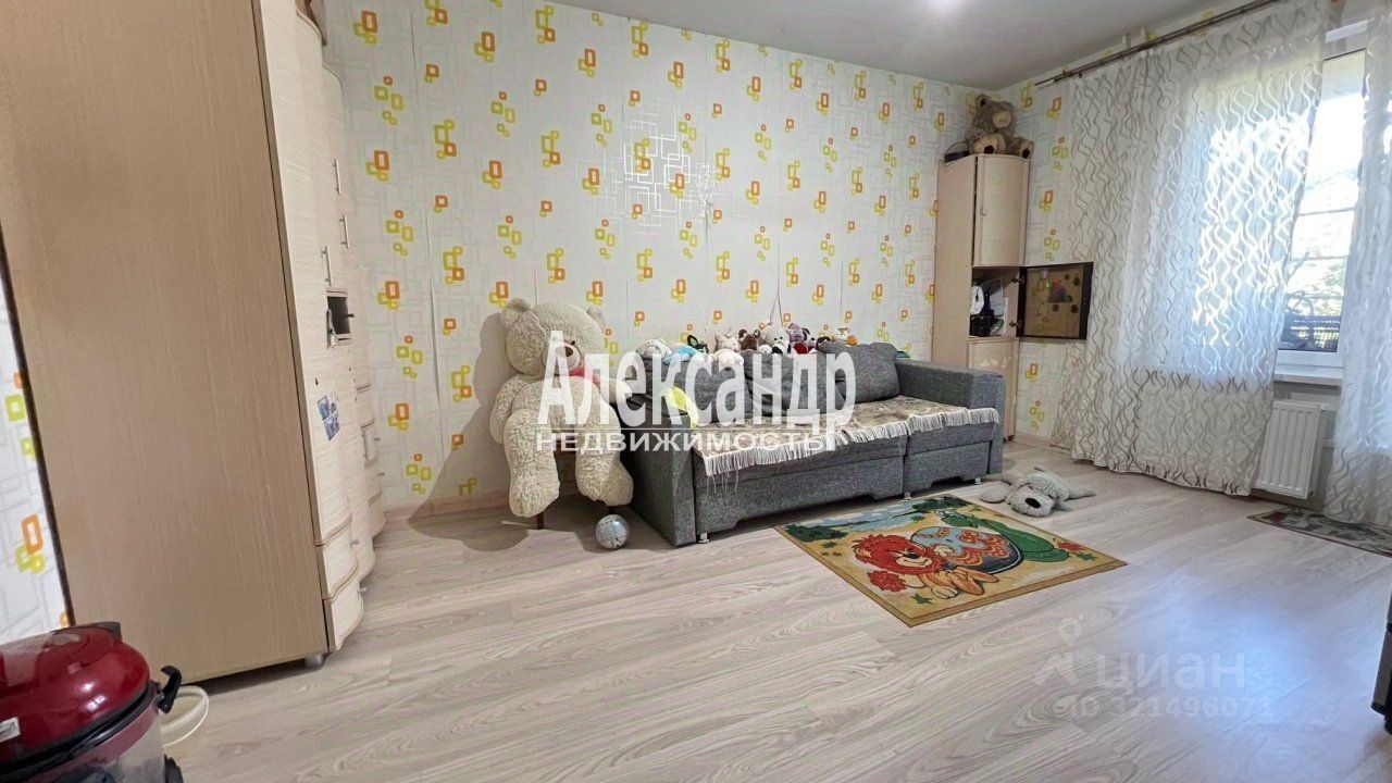 Продажа 3-комн квартиры на вторичном рынке Выборг, Московский проспект, 9