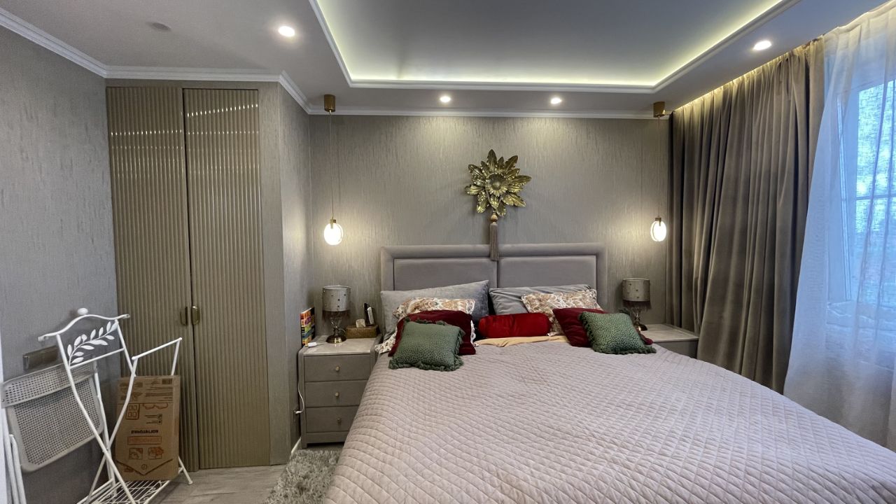 Продажа 3-комн квартиры на вторичном рынке улица Герасима Курина, 26