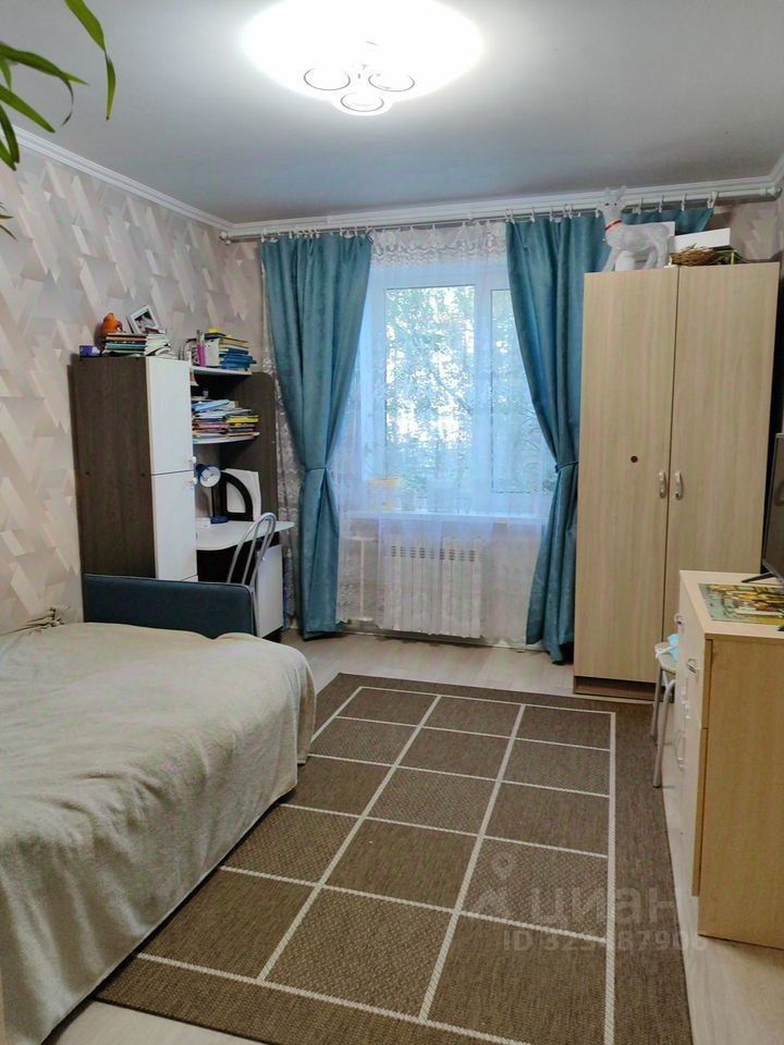 Продажа 2-комн квартиры на вторичном рынке Кириши, Молодежный бульвар, 9