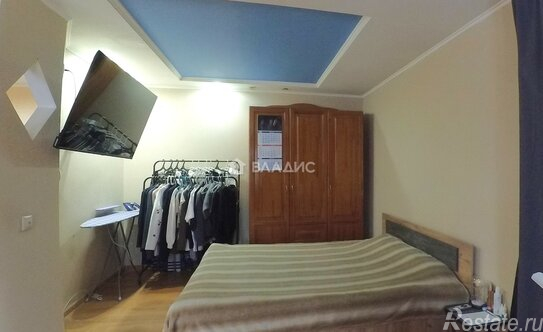 Продажа 1-комн квартиры на вторичном рынке 5-й микрорайон, Советская улица,  д. 20