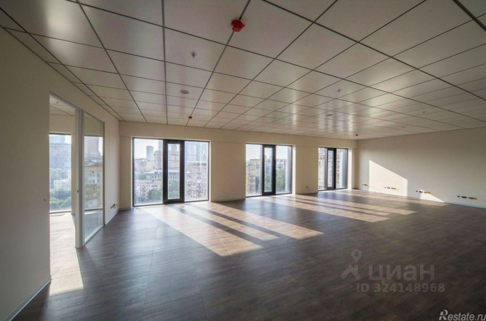 Продажа офиса Платовская улица