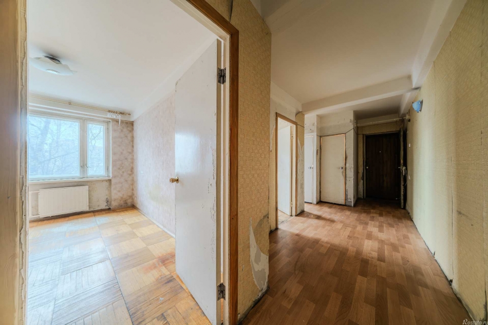 Продажа 4-комн квартиры на вторичном рынке Хасанская ул,  д. 24