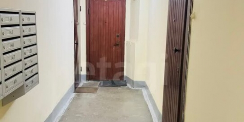 2-комн квартира Замшина улица,  д. 31