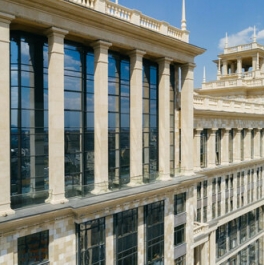 Продажа 2-комн квартиры на вторичном рынке Верхняя улица,  д. 20 к1