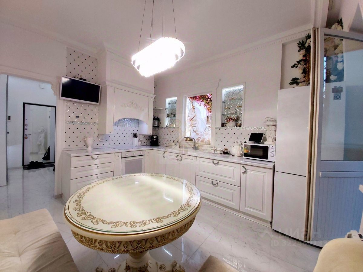 Продажа 1-комн квартиры на вторичном рынке Жуковский, Строительная улица, 14к1