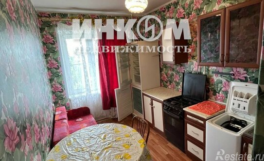 Продажа 1-комн квартиры на вторичном рынке Первомайская улица