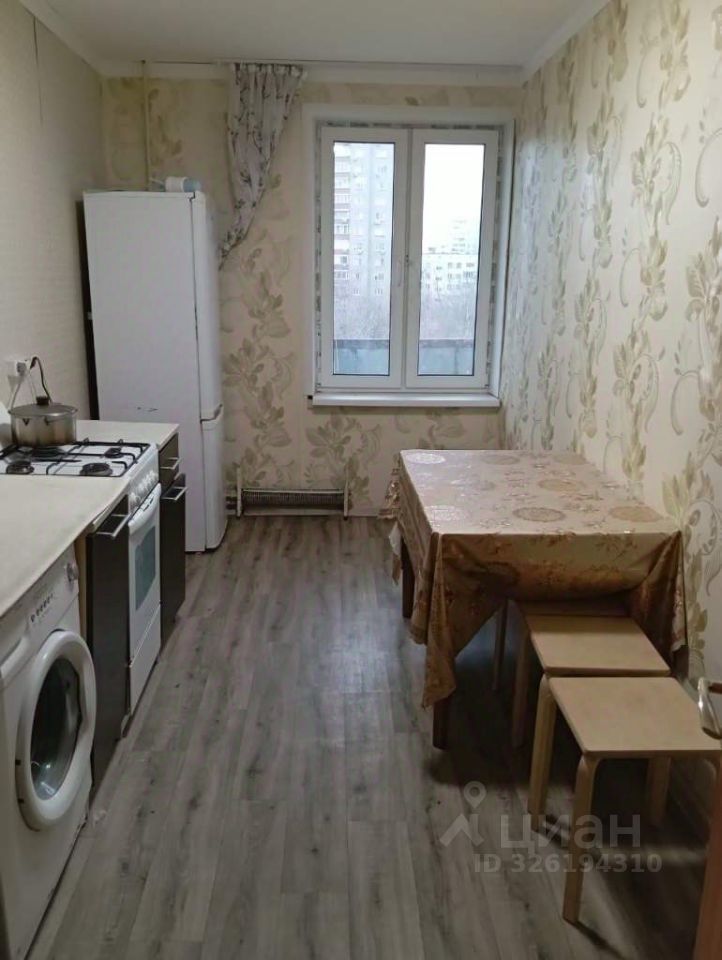Продажа 2-комн квартиры на вторичном рынке Севанская улица, 4