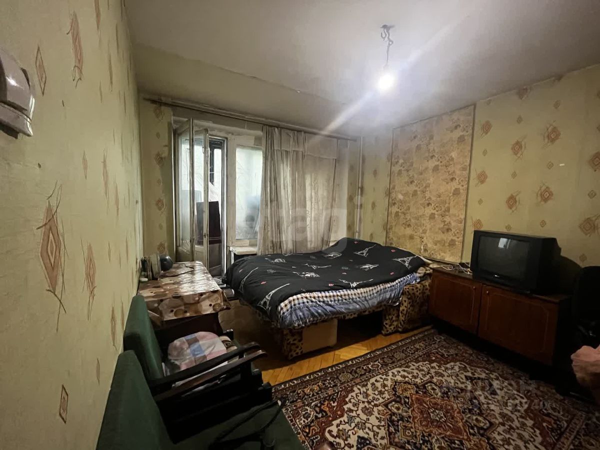 Продажа 2-комн квартиры на вторичном рынке улица Дыбенко, 25К4