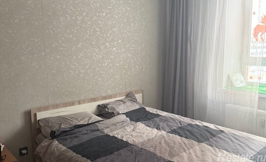 Продажа 3-комн квартиры на вторичном рынке Зенино, улица Камова,  д. 7 к2