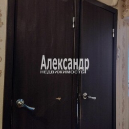 Продажа 2-комн квартиры на вторичном рынке Белградская улица,  д. 22 к2