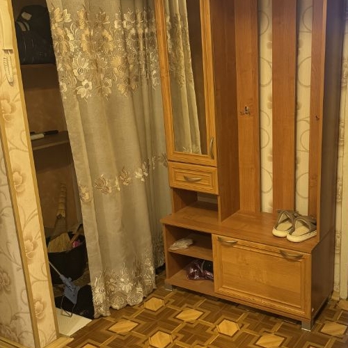 3-комн квартира Лотошино пгт, улица Центральная, 21