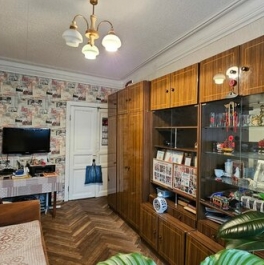 Продажа 2-комн квартиры на вторичном рынке ул Маркина,  д. 14-16