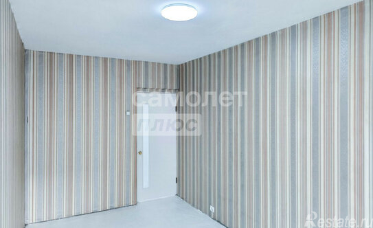 Продажа 3-комн квартиры на вторичном рынке Туристская улица,  д. 22 к1