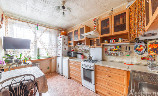 Продажа 1-комн квартиры на вторичном рынке улица Пинегина,  д. 23