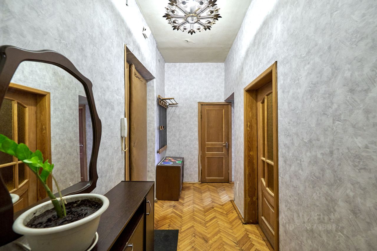 Продажа 2-комн квартиры на вторичном рынке улица Ивана Бабушкина, 23К1