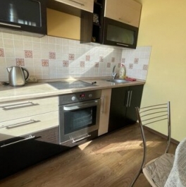 Аренда 1-комн квартиры на вторичном рынке Канонерский остров,  д. 7