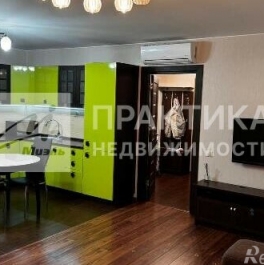 Продажа 2-комн квартиры на вторичном рынке Верхняя улица,  д. 18