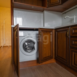 Продажа 2-комн квартиры на вторичном рынке Комендантский пр-кт,  д. 21 к2