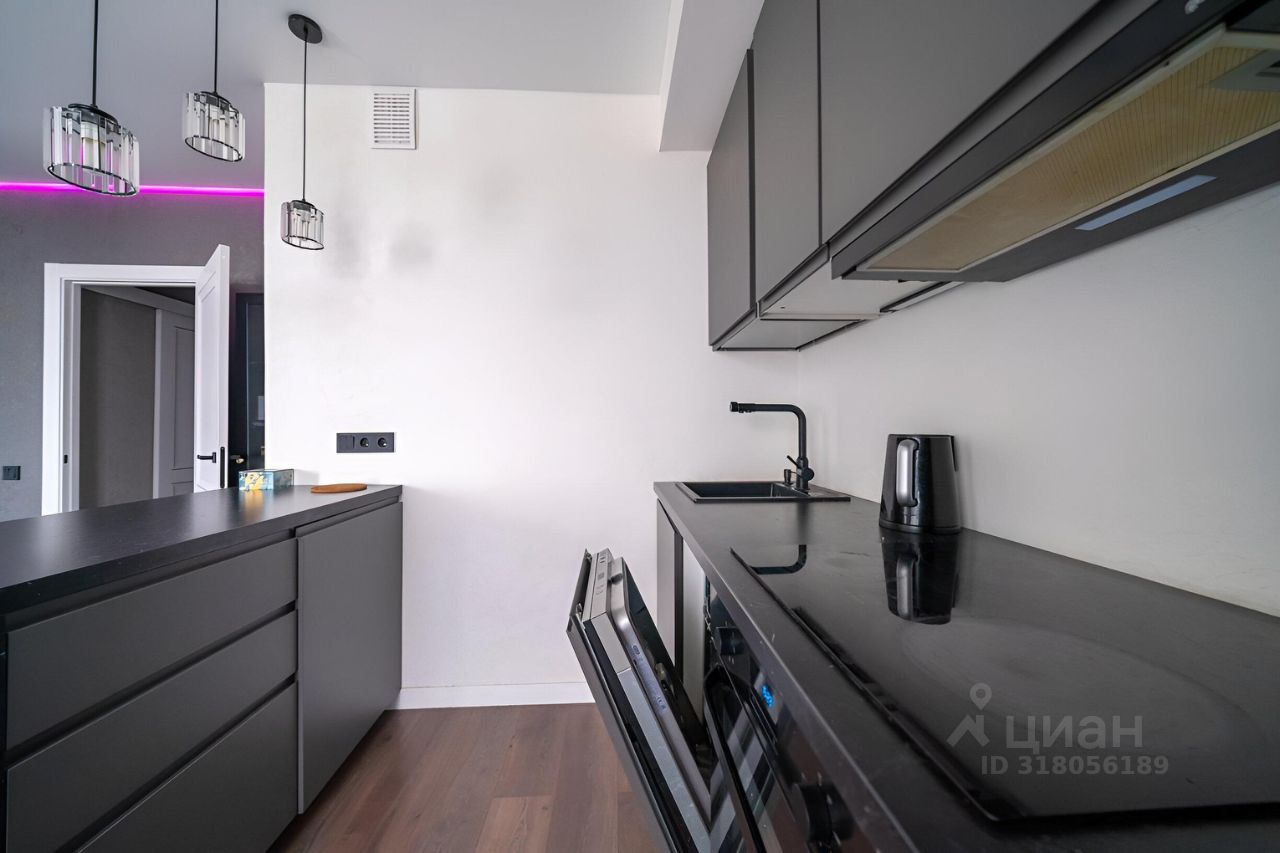 Продажа 1-комн квартиры на вторичном рынке улица Федора Котанова, 13к1