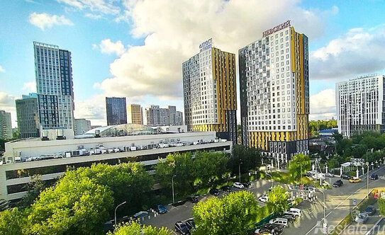 Продажа 3-комн квартиры на вторичном рынке Выборгская улица,  д. 7 к2