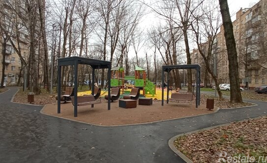 Продажа 2-комн квартиры на вторичном рынке Зеленый пр-кт,  д. 64