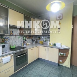 Продажа 3-комн квартиры на вторичном рынке Ленинский пр-кт,  д. 135,  к. 1