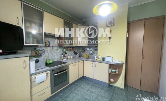 Продажа 3-комн квартиры на вторичном рынке Ленинский пр-кт,  д. 135,  к. 1