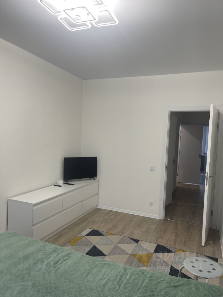 Аренда 2-комн квартиры на вторичном рынке Мирный пгт, улица Академика Северина, 13