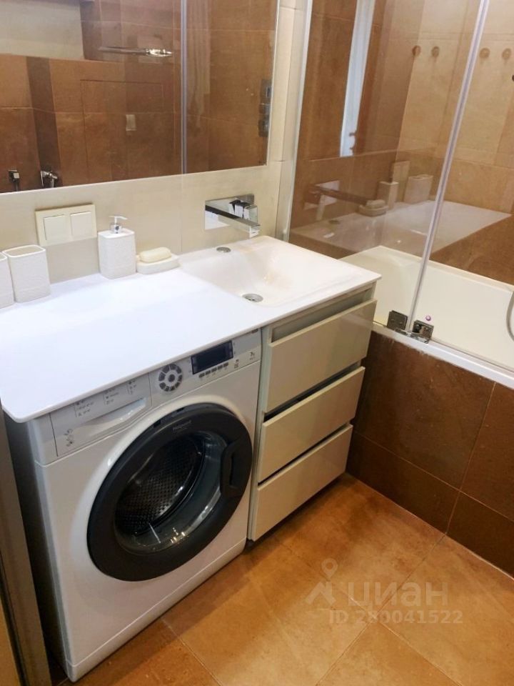 Аренда 1-комн квартиры на вторичном рынке улица Саморы Машела, 2А