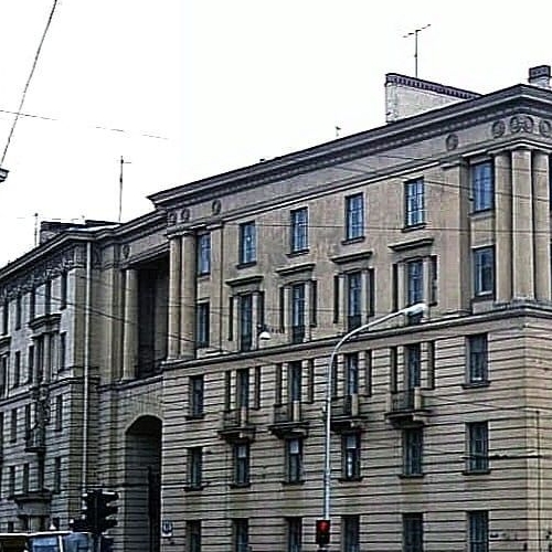 2-комн квартира улица Бонч-Бруевича, 5/10