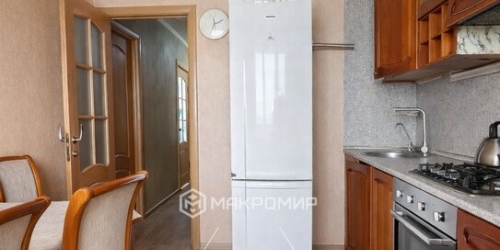 3-комн квартира Октябрьская улица,  д. 42