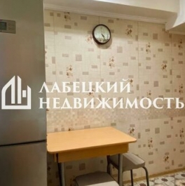 Продажа 3-комн квартиры на вторичном рынке Мурино, ул Оборонная,  д. 36