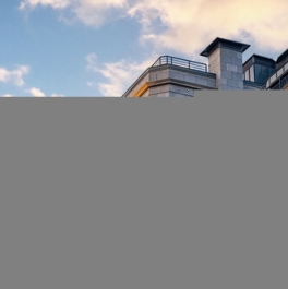 Продажа 2-комн квартиры на вторичном рынке Каменноостровский пр-кт,  д. 48