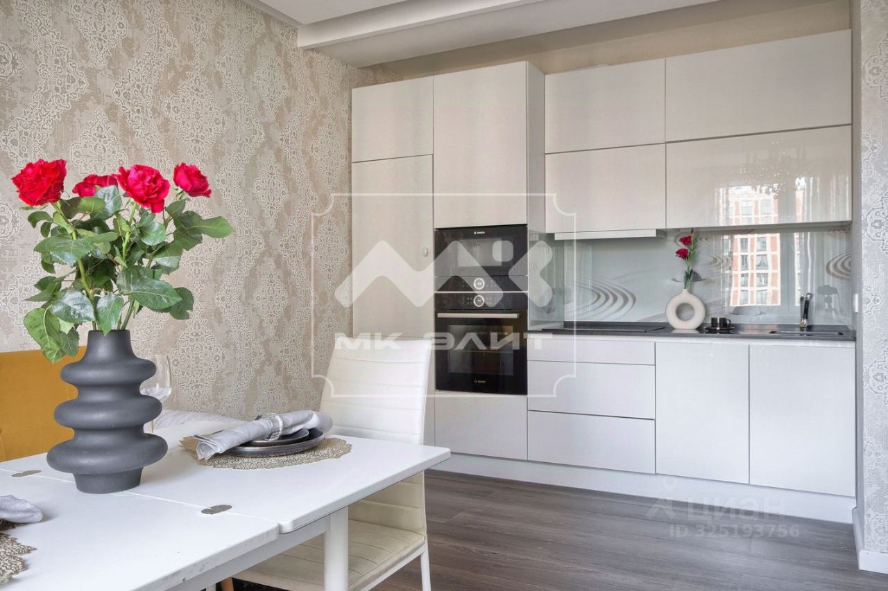 Аренда 2-комн квартиры на вторичном рынке Петровский проспект, 24к3