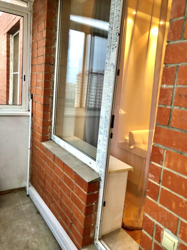 Продажа 2-комн квартиры на вторичном рынке Мичуринский проспект, 21К2