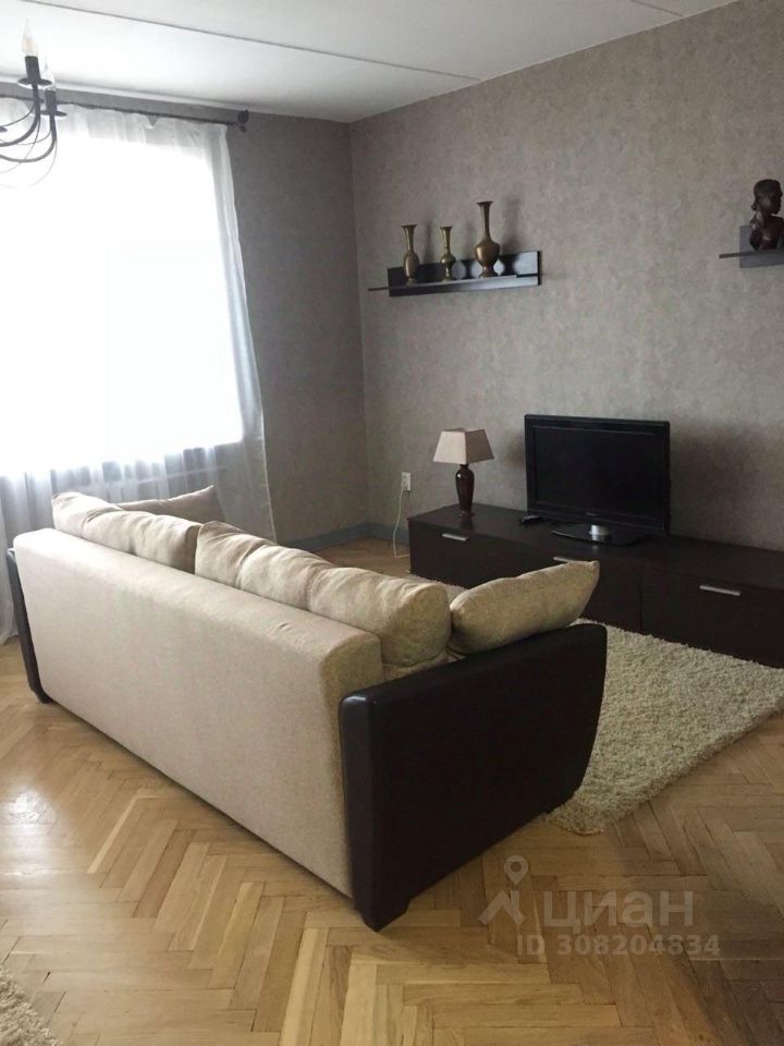 Продажа 3-комн квартиры на вторичном рынке Протопоповский переулок, 6