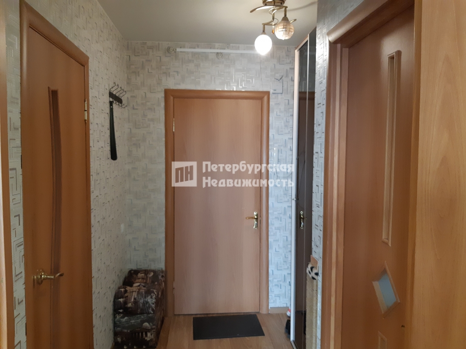 Продажа 1-комн квартиры на вторичном рынке ул Караваевская, д 28 к 1 литера А