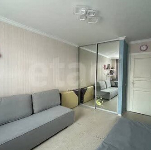 2-комн квартира ул Оптиков,  д. 45,  к. 2