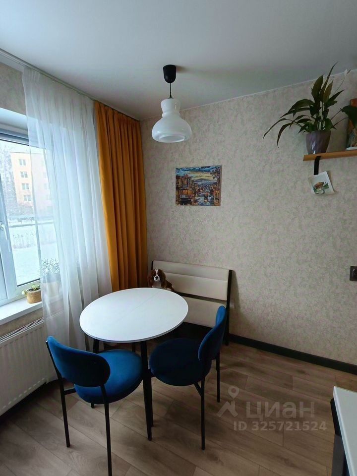 Продажа 1-комн квартиры на вторичном рынке улица Лени Голикова, 98К1