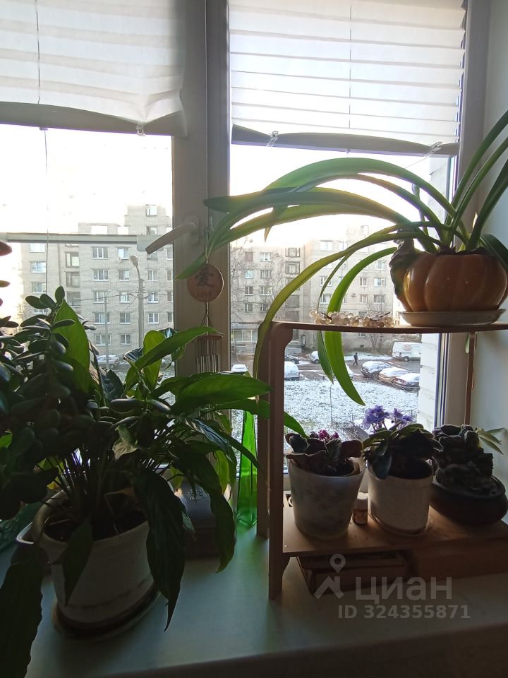 Продажа комнаты Искровский проспект, 6К3