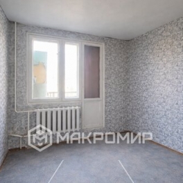 Продажа 2-комн квартиры на вторичном рынке Октябрьская наб,  д. 124